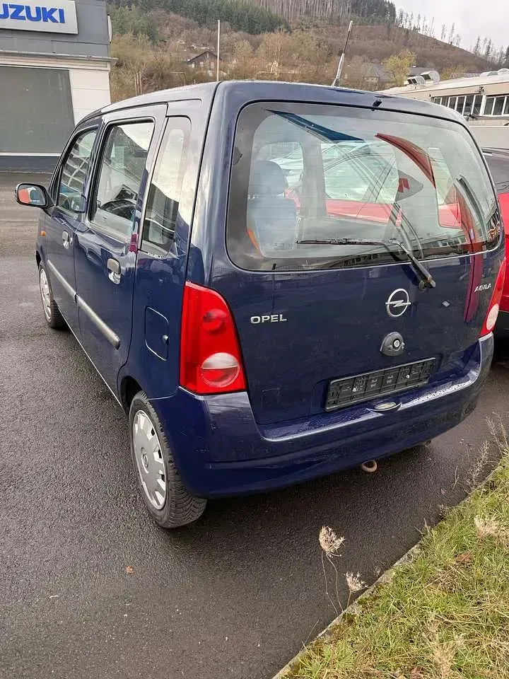 Gebraucht Opel Agila 58 PS (42 kW) 2002 Blau Van / Kleinbus