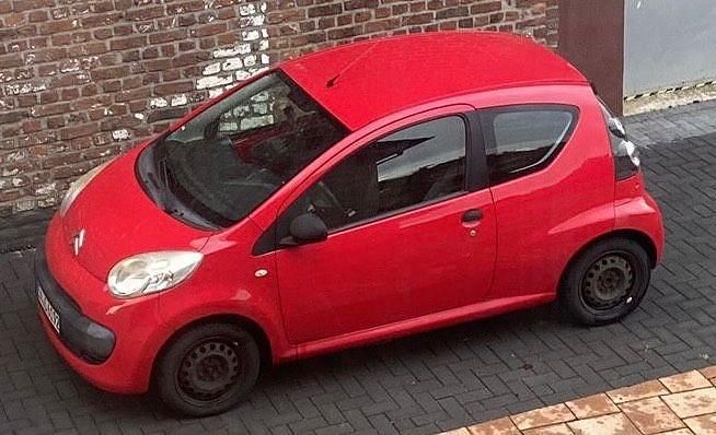 Rot Gebraucht 2008 Citroën C1 Advance Kleinwagen | 1.650 € (Fairer Preis) - Bild 1/4
