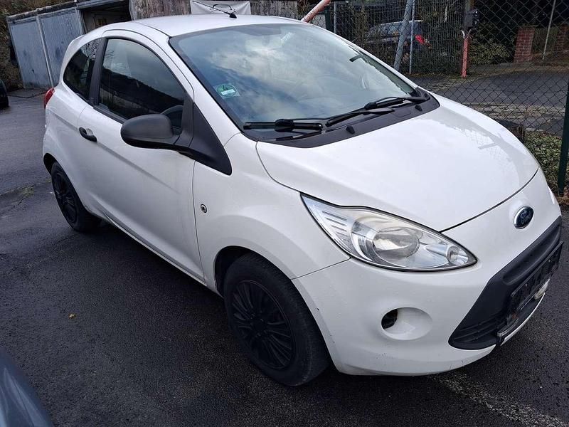 Gebraucht Ford Ka Trend 69 PS (50 kW) 2009 Weiß Limousine
