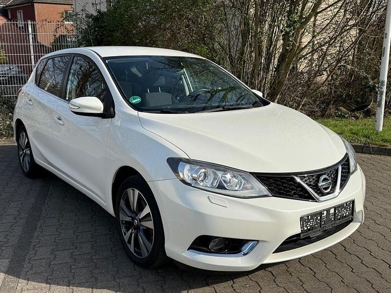 Gebraucht Nissan Pulsar Acenta 116 PS (85 kW) 2015 Weiß Kleinwagen