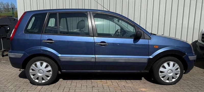 Gebraucht Ford Fusion 75 PS (55 kW) 2006 Jeans (metallic) Kleinwagen