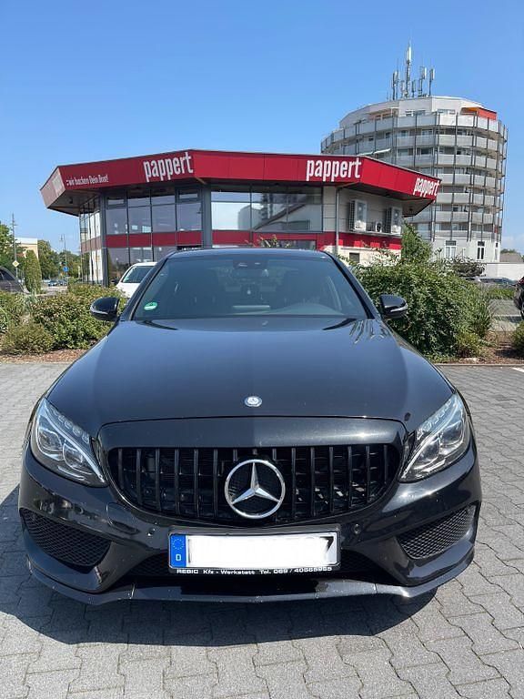 Schwarz Gebraucht 2014 Mercedes 250 Limousine | 16.500 € (Fairer Preis) - Bild 1/4