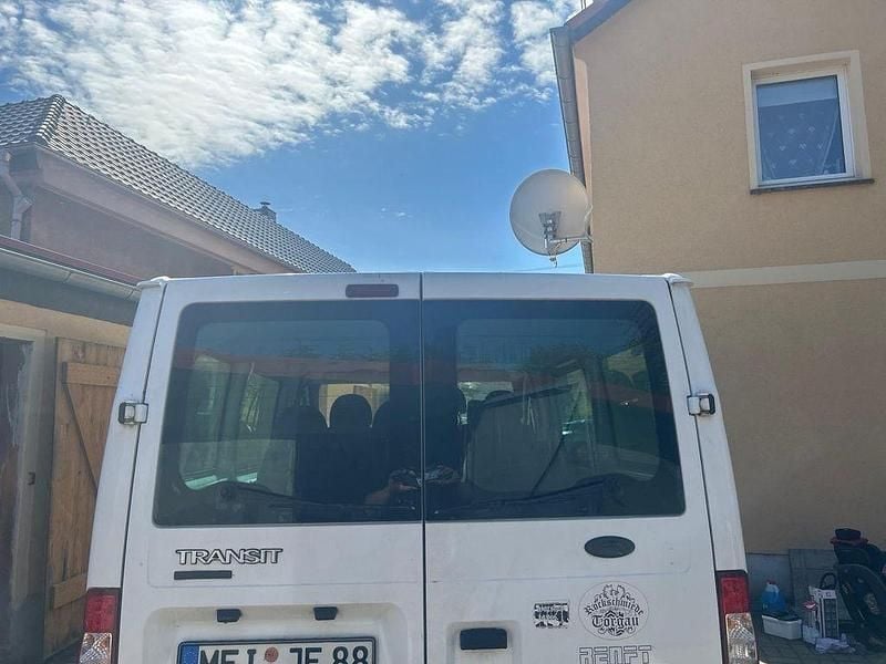 Usado Ford Transit 84 HP (61 kW) 2008 Branco Monovolume