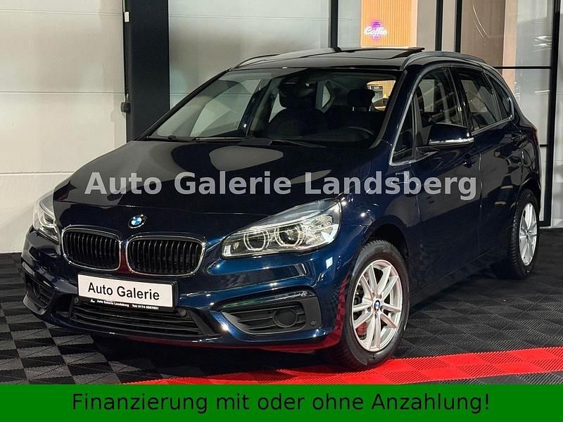Blau Gebraucht 2015 BMW 220 Active Tourer Basis Van / Kleinbus | 13.490 € (Guter Preis) - Bild 1/4