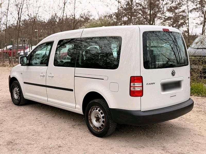Second-hand VW Caddy Maxi 102 CP (75 kW) 2014 Alb Monovolum