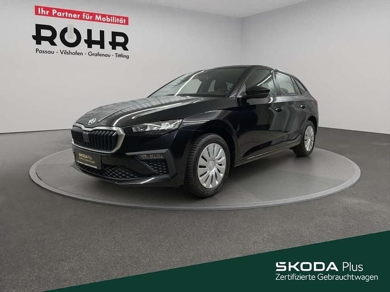 Schwarzmagic perleffekt Gebraucht 2024 Skoda Scala Essence Kleinwagen | 19.850 € (Guter Preis) - Bild 1/4