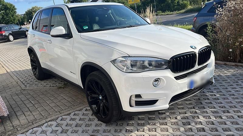 Gebraucht BMW X5 258 PS (189 kW) 2014 Weiß SUV