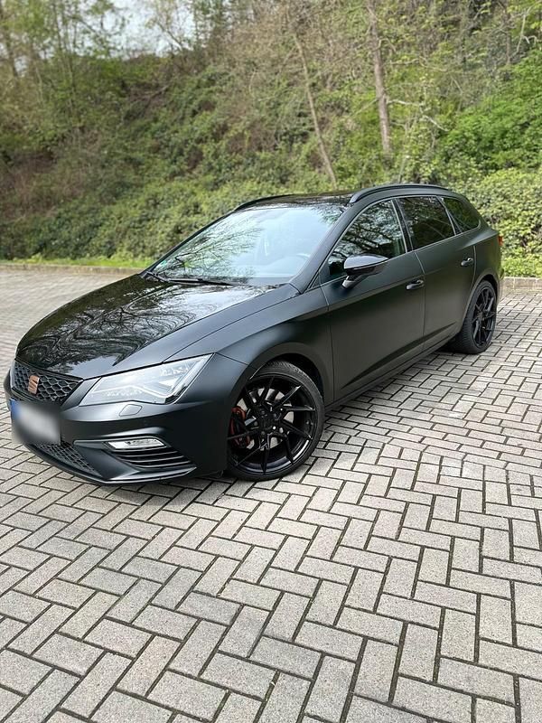 Gebraucht Seat Leon ST 4Drive 300 PS (220 kW) 2018 Schwarz Kombi