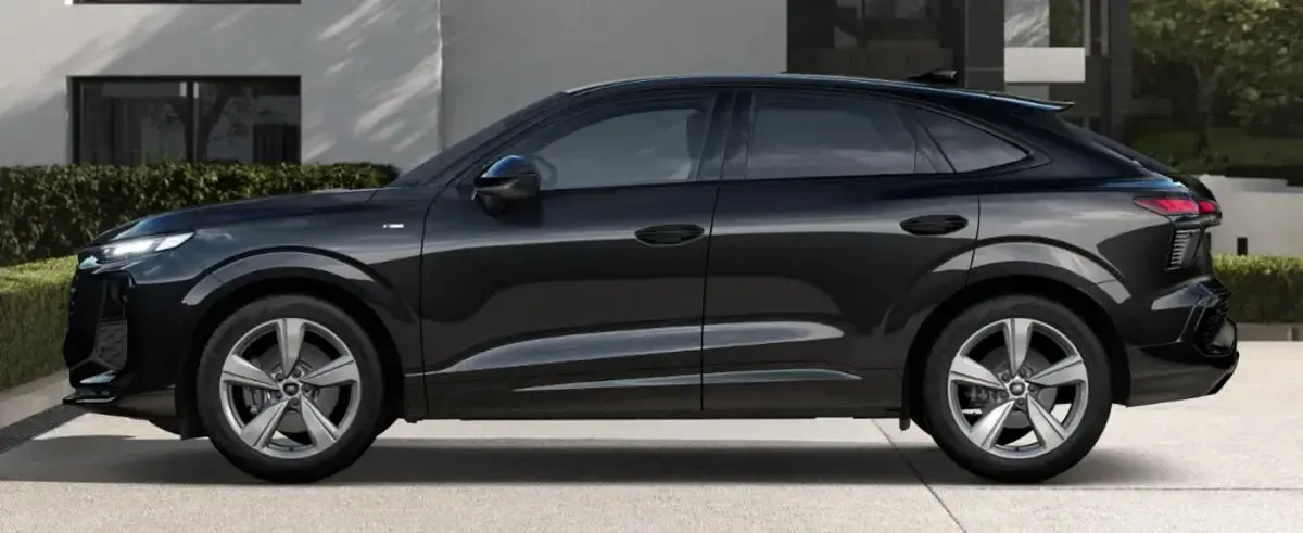 Neu Audi Q3 265 PS (194 kW) 2026 Mythosschwarz metallic SUV