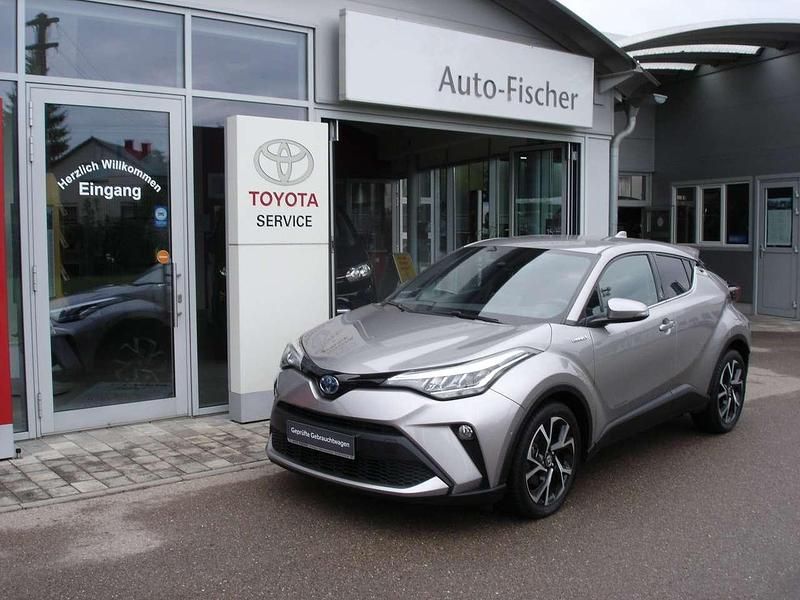Metalstreamgrau Gebraucht 2021 Toyota C-HR Team SUV | 21.500 € (Fairer Preis) - Bild 1/4