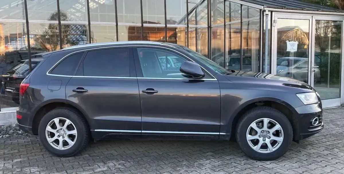 Używany Audi Q5 177 KM (130 kW) 2013 Szary SUV