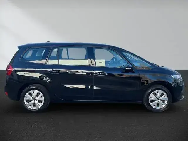 Gebraucht Citroën C4 SpaceTourer Feel 131 PS (96 kW) 2021 Onyxschwarz Van / Kleinbus