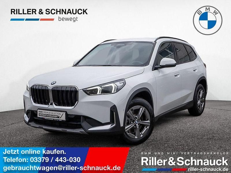 Weiß Gebraucht 2024 BMW X1 Sport Line SUV | 39.900 € (Fairer Preis) - Bild 1/4