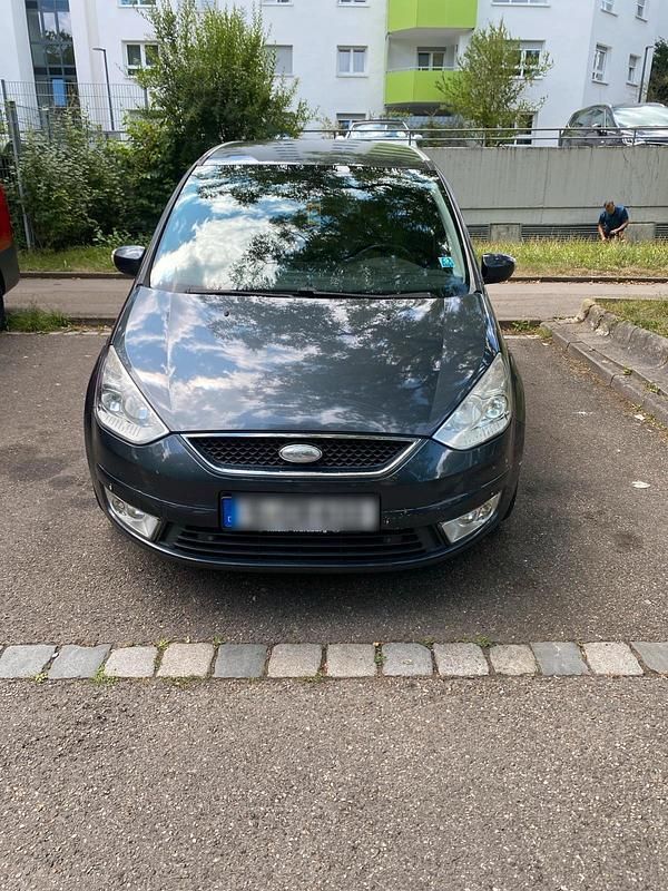 Blau Gebraucht 2008 Ford Galaxy Van / Kleinbus | 4.900 € (Guter Preis) - Bild 1/4