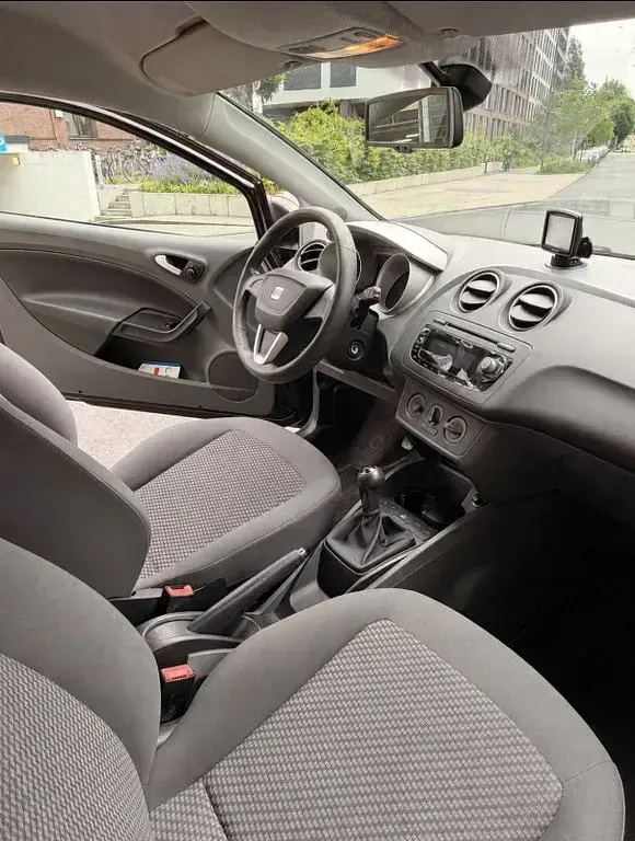 Gebraucht Seat Ibiza SC Style 86 PS (63 kW) 2010 Schwarz Kleinwagen