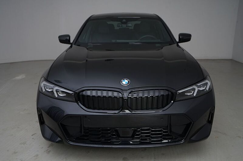 Second-hand BMW 320 Performance 190 CP (139 kW) 2024 Negru Berlinǎ