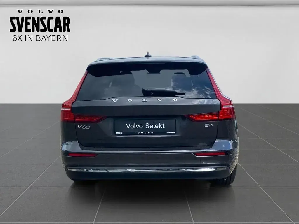 Gebraucht Volvo V60 Ultimate 197 PS (144 kW) 2023 Grau Kombi