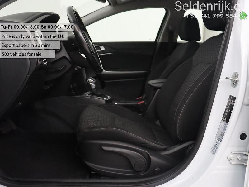 Usado Kia Ceed 140 HP (102 kW) 2020 Branco Citadino