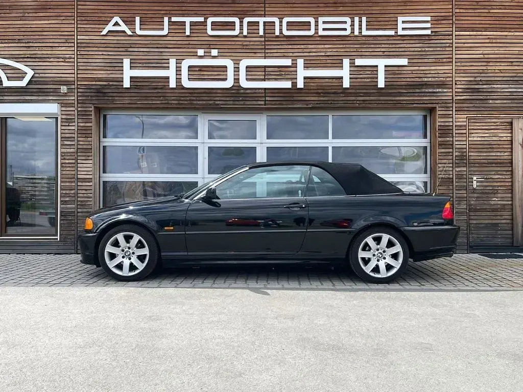 Gebraucht BMW 320 Cabriolet 170 PS (125 kW) 2002 Schwarz Cabrio