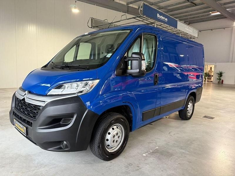 Bleu line Gebraucht 2018 Citroën Jumper Profi Van / Kleinbus | 9.700 € (Guter Preis) - Bild 1/4