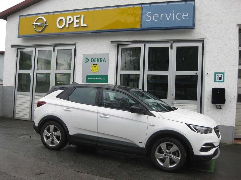 Weiß Gebraucht 2021 Opel Grandland X Elegance SUV | 23.800 € (Fairer Preis) - Bild 1/4