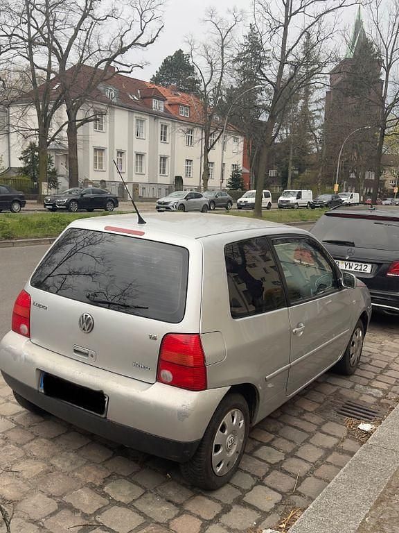 Używany VW Lupo 75 KM (55 kW) 2001 Srebrny Hatchback