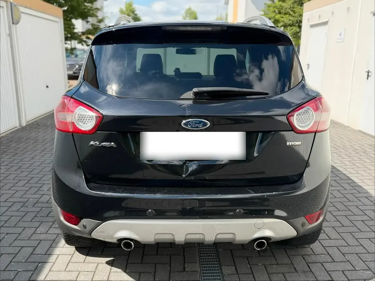 Gebraucht Ford Kuga Titanium 136 PS (100 kW) 2009 Schwarz SUV