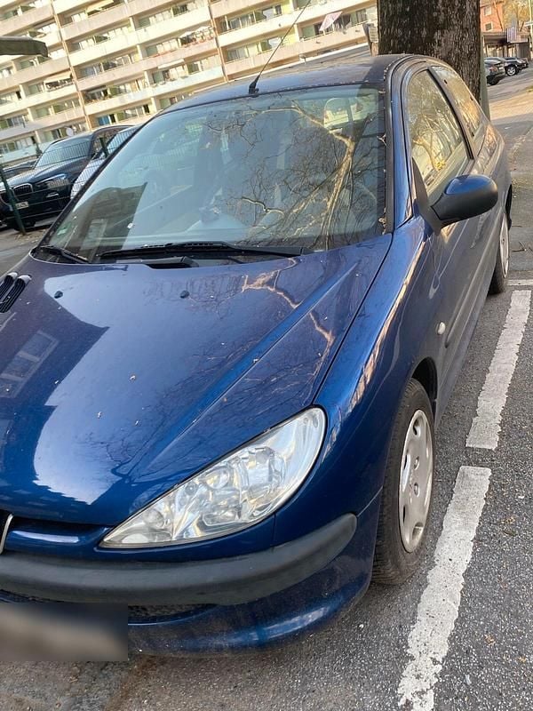Gebraucht Peugeot 206 60 PS (44 kW) 2004 Blau Kleinwagen