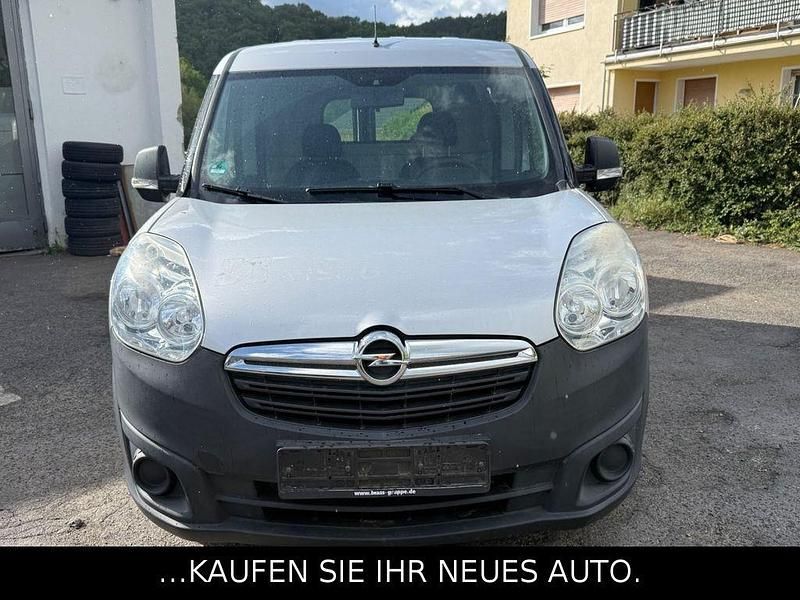 Second-hand Opel Combo 90 CP (66 kW) 2015 Argintiu Monovolum