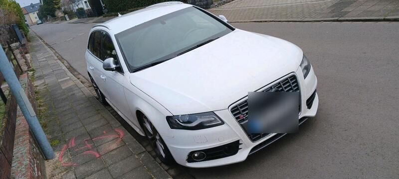 Weiß Gebraucht 2009 Audi S4 Kombi | 10.000 € (Guter Preis) - Bild 1/4