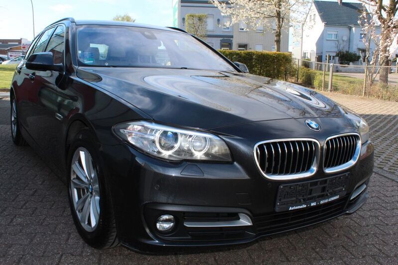 Gebraucht BMW 520 190 PS (139 kW) 2016 Grau Kombi