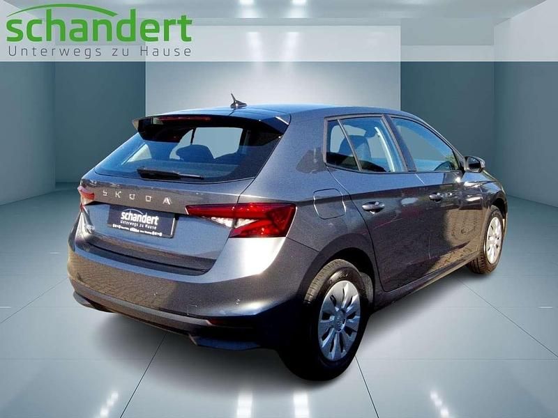 Gebraucht Skoda Fabia Selection 80 PS (58 kW) 2024 Graphitegrau metallic Kleinwagen