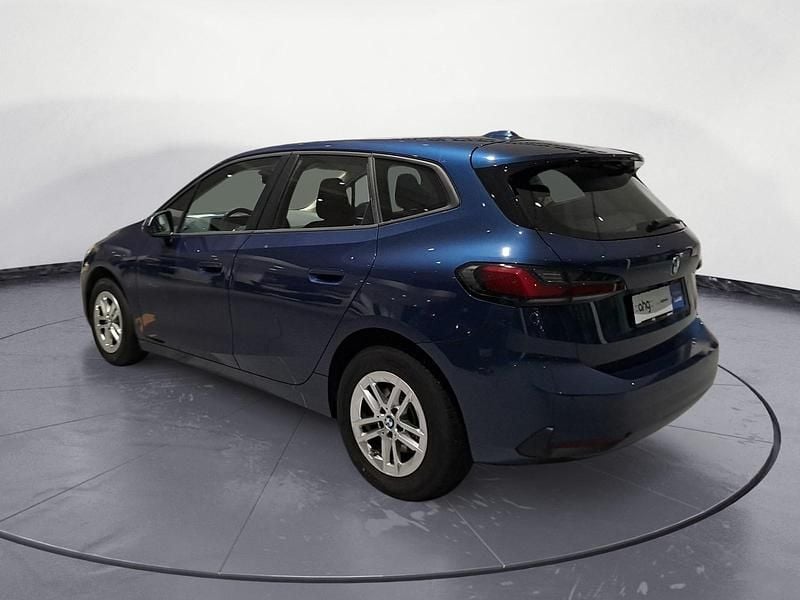 Gebraucht BMW 220 Active Tourer 156 PS (114 kW) 2023 Blau Van / Kleinbus