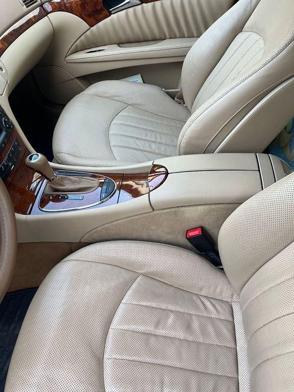 Gebraucht Mercedes E280 Elegance 190 PS (139 kW) 2006 Grün Limousine