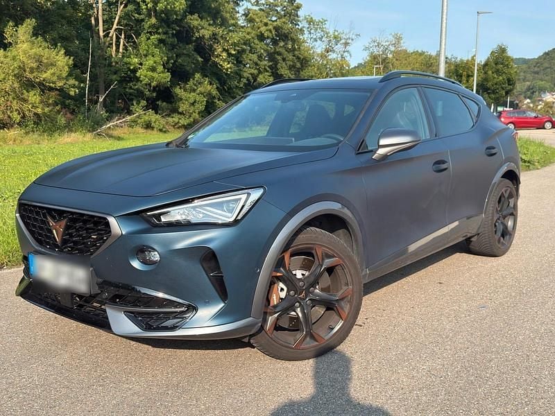 Blau Gebraucht 2021 Cupra Formentor SUV | 29.000 € (Fairer Preis) - Bild 1/4