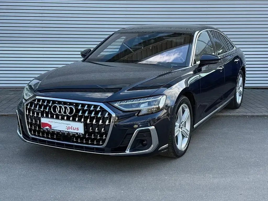 Gebraucht Audi A8 Ambiente 340 PS (250 kW) 2022 Firmamentblau metallic Limousine