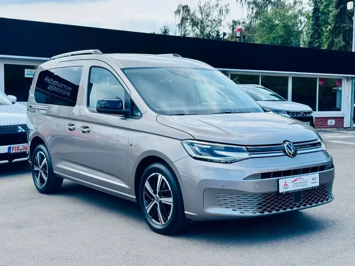 Gebraucht VW Caddy Style 114 PS (83 kW) 2021 Beige Van / Kleinbus