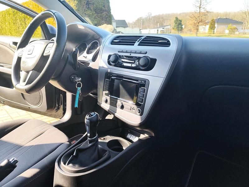 Usata Seat Leon Copa 125 CV (91 kW) 2012 Nero Berlina