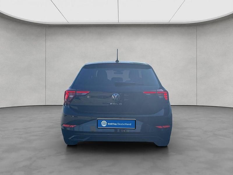 Gebraucht VW Polo Move 95 PS (69 kW) 2023 Schwarz Kleinwagen