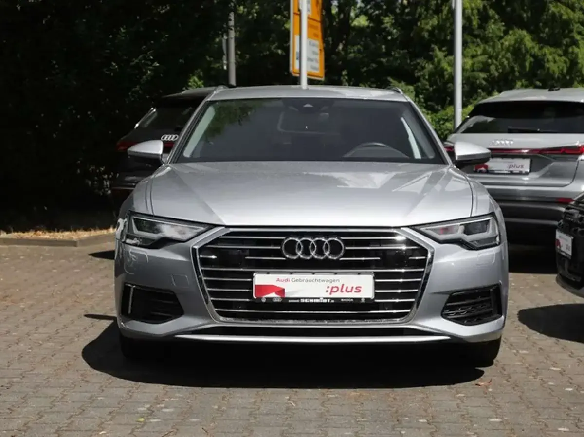 Gebraucht Audi A6 Design 265 PS (194 kW) 2023 Florettsilber metallic Kombi