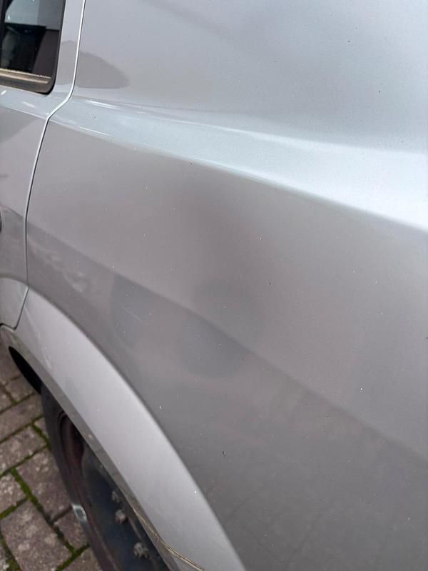 Gebraucht Ford Mondeo 115 PS (84 kW) 2001 Silber Limousine