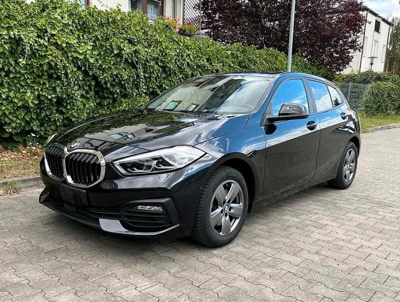 Gebraucht BMW 118 136 PS (100 kW) 2023 Schwarz Kleinwagen