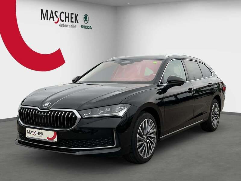Onyx schwarz metallic Gebraucht 2024 Skoda Superb LAURIN & KLEMENT Kombi | 35.840 € (Fairer Preis) - Bild 1/4