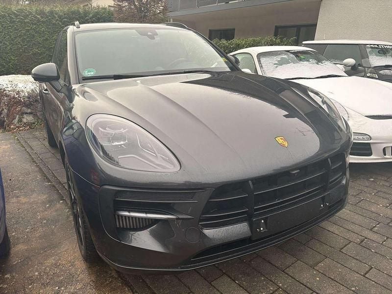Vulkangraumetallic Gebraucht 2020 Porsche Macan GTS SUV | 66.640 € (Fairer Preis) - Bild 1/4