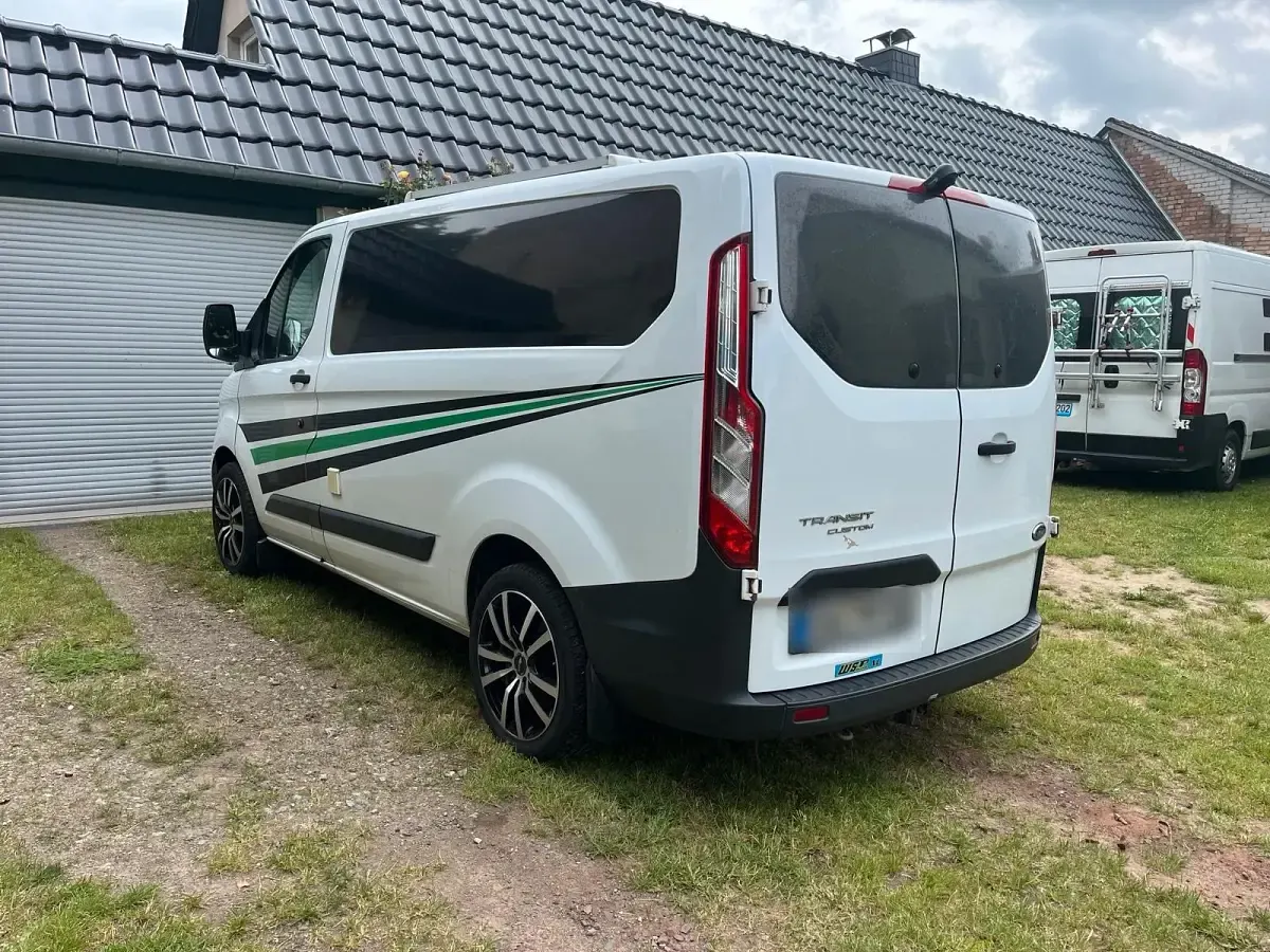 Gebraucht Ford Transit 120 PS (88 kW) 2014 Weiß Van / Kleinbus