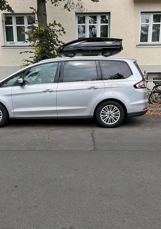 Gebraucht Ford Galaxy Titanium 150 PS (110 kW) 2017 Silber Van / Kleinbus