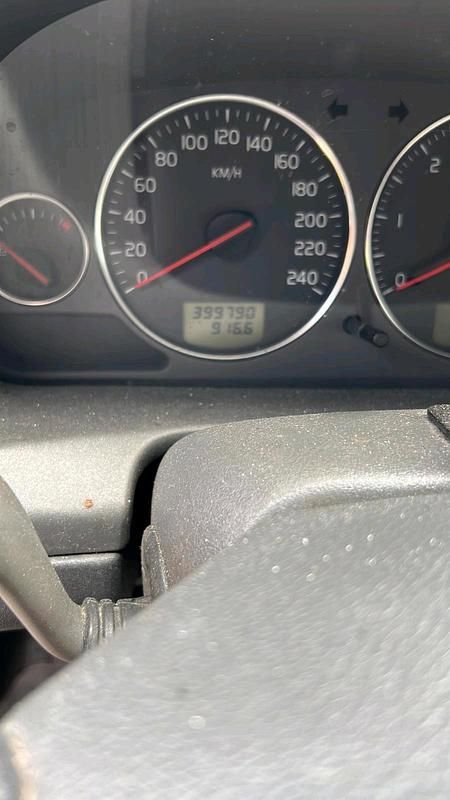 Second-hand Volvo V40 101 CP (74 kW) 2003 Argintiu Break