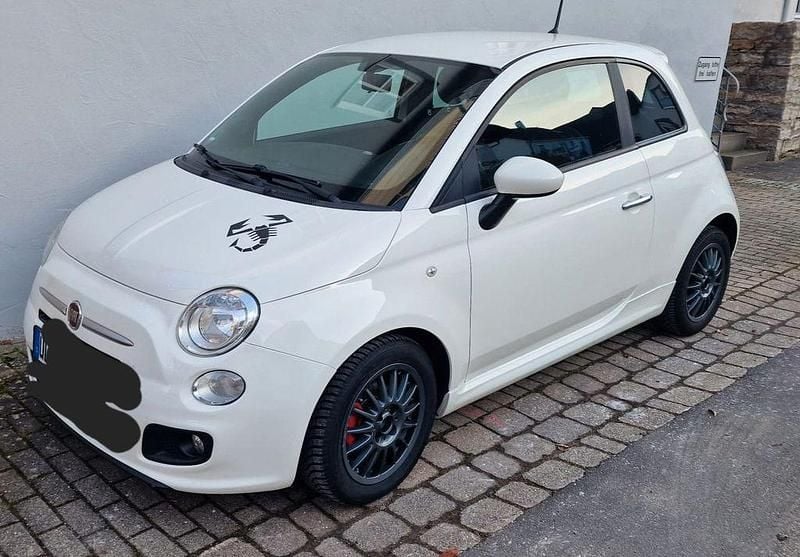 Weiß Gebraucht 2015 Fiat 500 S Kleinwagen | 5.995 € (Fairer Preis) - Bild 1/4