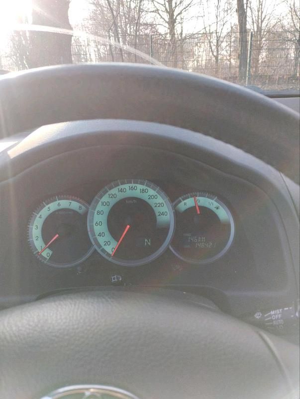 Gebraucht Toyota Corolla 136 PS (100 kW) 2004 Grau Kleinwagen