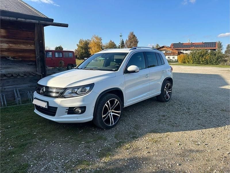 Silber Gebraucht 2015 VW Tiguan SUV | 10.500 € (Guter Preis) - Bild 1/4